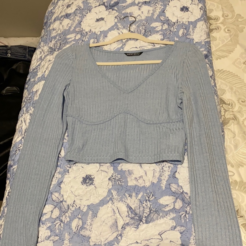 Light blue shien crop top